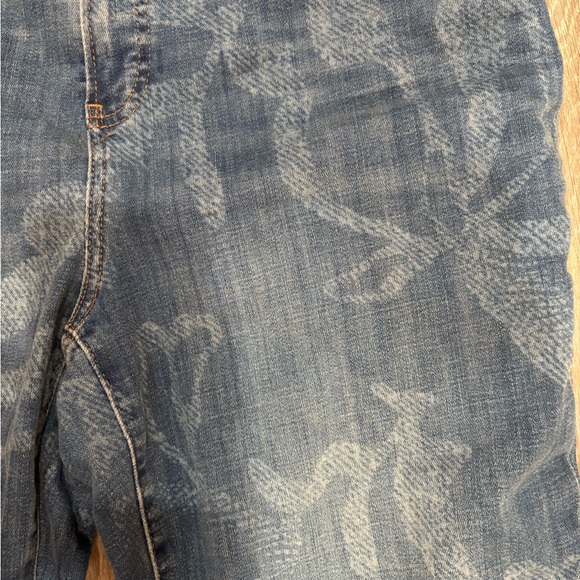 Chico's So Slimming Girlfriend Slim Leg Jeans with Bleached Floral Print. - Picture 5 of 10